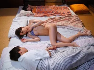 Số điện thoại của chồng là số điện thoại của vợ...